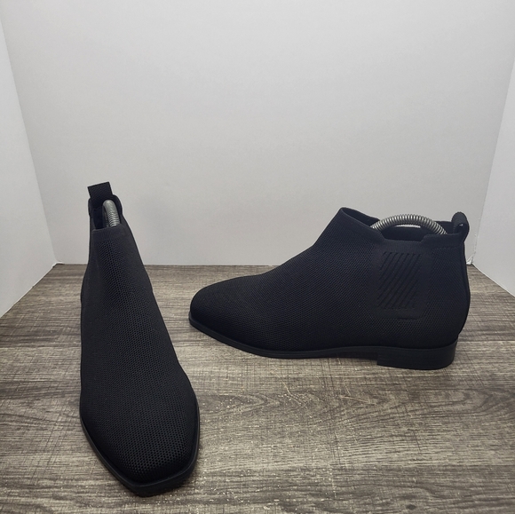VIVAIA Ryan Pro Square-Toe Water-Repellent Ankle Boots Black Sz 7.5US 38.5 EU - Picture 1 of 10